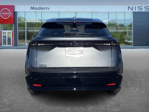 Certified 2023 Nissan Ariya FWD image 6