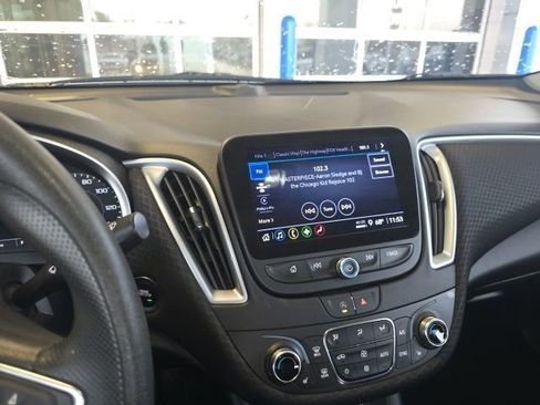 Used 2024 Chevrolet Malibu LT FWD image 26