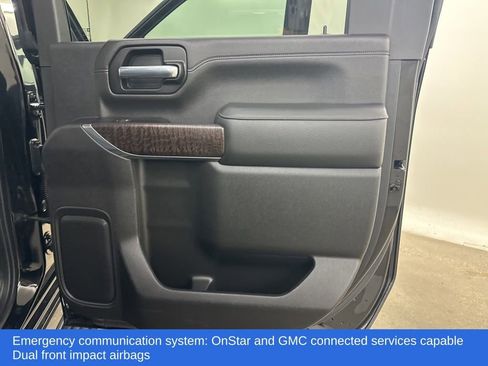 Used 2023 GMC Sierra 2500 Denali w/ Denali Black Diamond Edition image 24