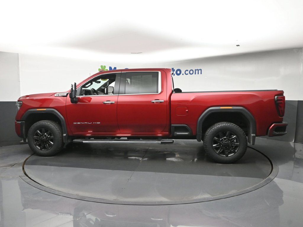 Used 2024 GMC Sierra 2500 Denali w/ Denali Reserve Package AWD/4WD image 26
