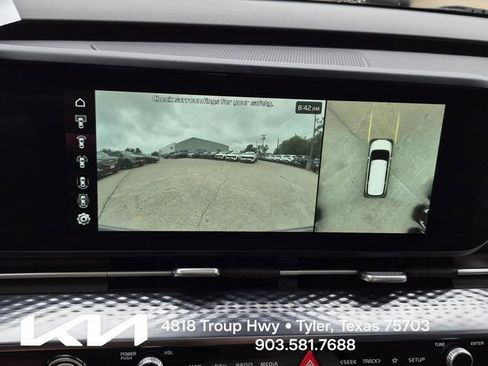 Used 2024 Kia Carnival SX Prestige FWD image 45