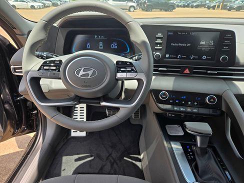 New 2026 Hyundai Elantra Sport FWD image 9