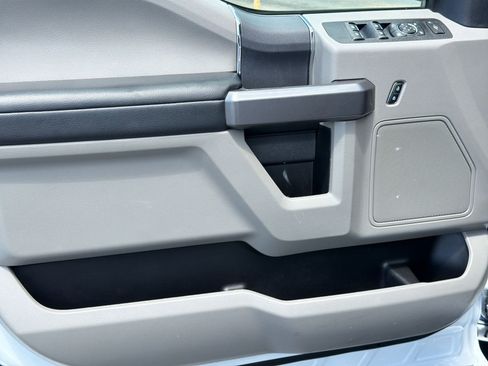 Used 2022 Ford F250 XLT w/ XLT Value Package AWD/4WD image 13