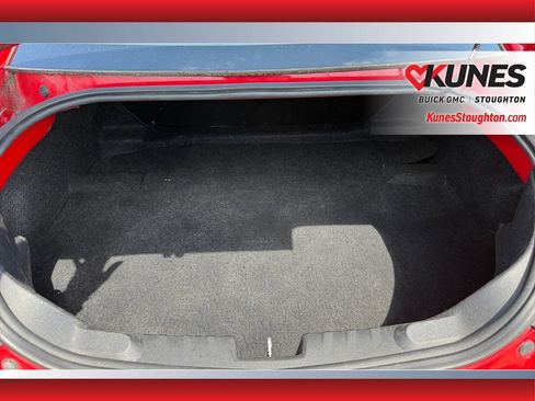 Used 2014 Chevrolet Camaro LT RWD image 31