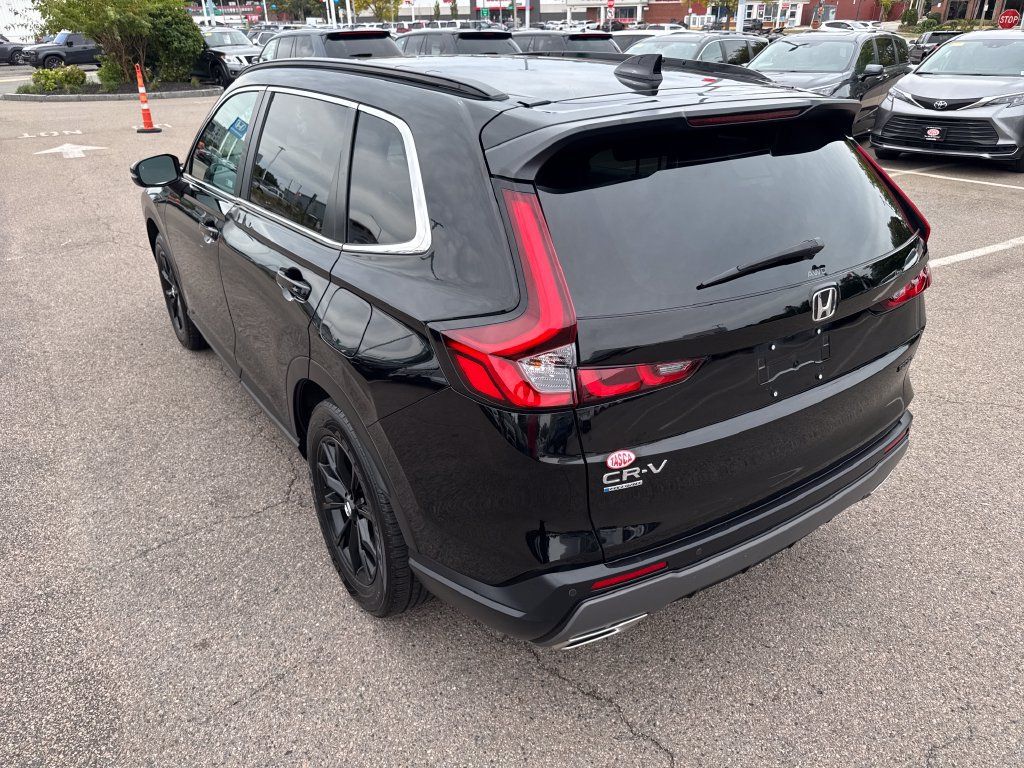 Used 2025 Honda CR-V Sport-L image 5