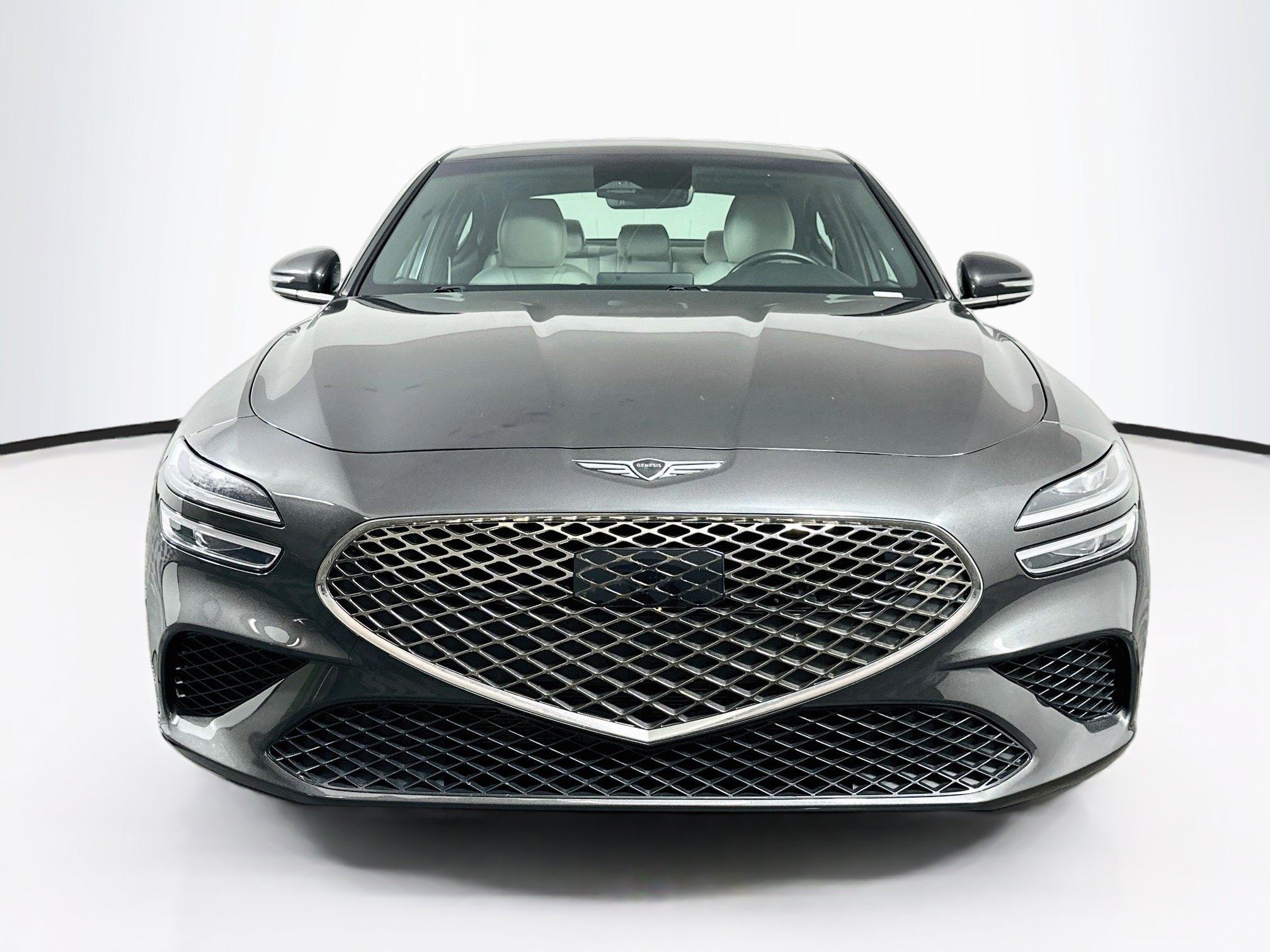 Used 2025 Genesis G70 2.5T AWD/4WD image 2