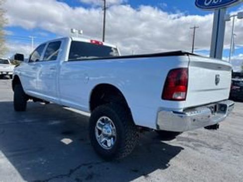 Used 2014 RAM 2500 Tradesman w/ Chrome Appearance Group image 2