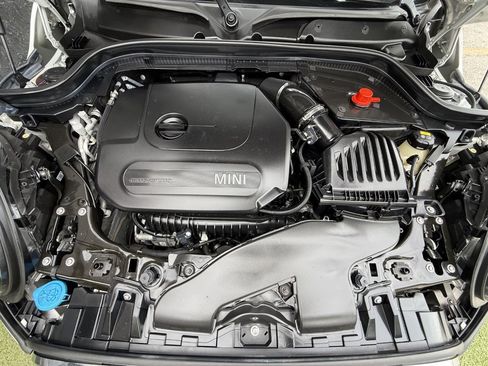 Used 2020 MINI Cooper 2-Door Hardtop FWD image 29