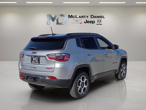 Used 2022 Jeep Compass Trailhawk w/ Trailer Tow Group image 5