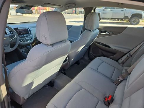 Used 2024 Chevrolet Malibu LT FWD image 19