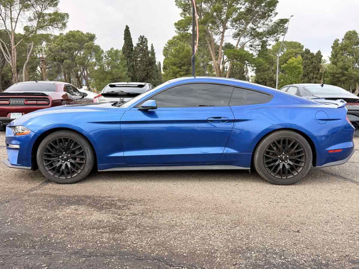 Used 2018 Ford Mustang GT Premium w/ GT Performance Package RWD image 12