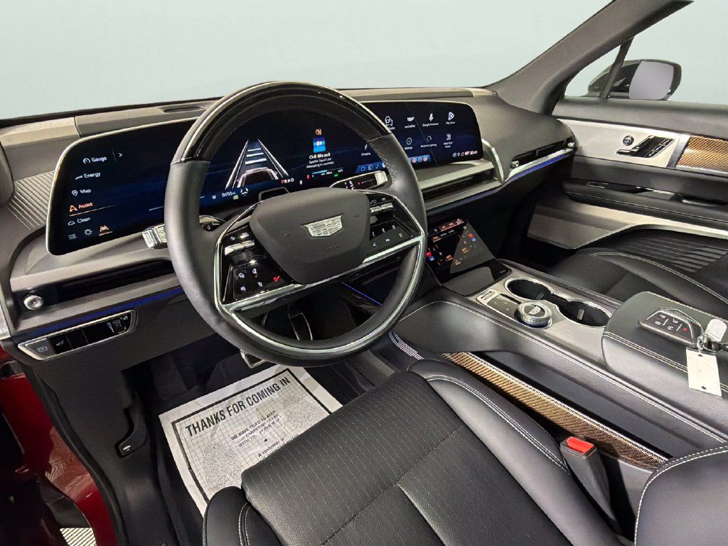 Used 2026 Cadillac Vistiq Sport w/ LPO, Floor Liner Package AWD/4WD image 34