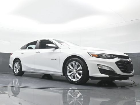Used 2025 Chevrolet Malibu LT FWD image 64