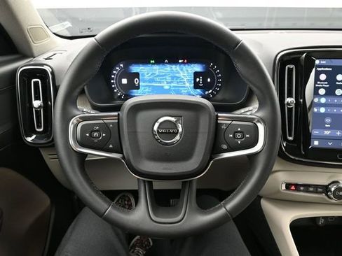 Used 2023 Volvo XC40 B5 Plus w/ Driver Assist Package AWD/4WD image 25