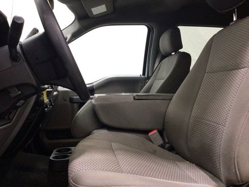 Used 2019 Ford F150 XLT w/ Trailer Tow Package image 11