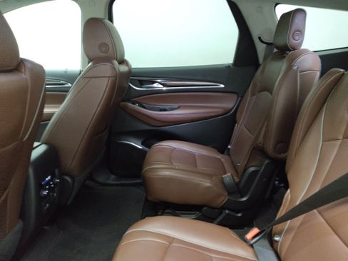 Used 2018 Buick Enclave Avenir w/ Avenir Technology Package image 18