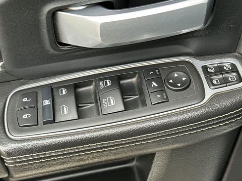 Used 2024 RAM 2500 Big Horn image 13