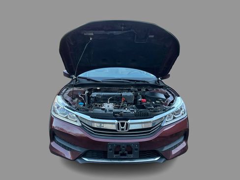 Used 2016 Honda Accord LX image 13