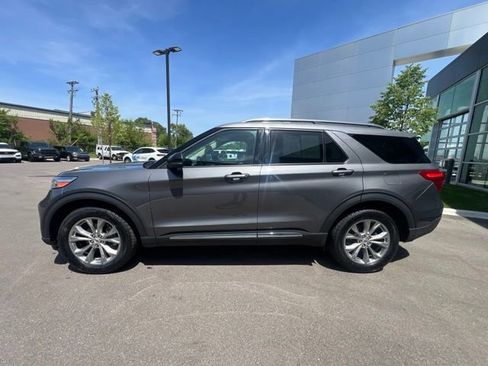 Certified 2023 Ford Explorer Limited w/ Equipment Group 301A AWD/4WD image 8