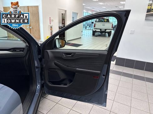 Used 2024 Ford Escape Active w/ Tech Pack #1 AWD/4WD image 18