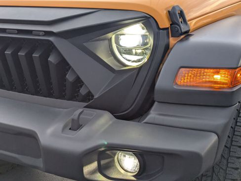 Used 2021 Jeep Wrangler Unlimited Sport image 11