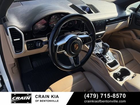 Used 2019 Porsche Cayenne image 10