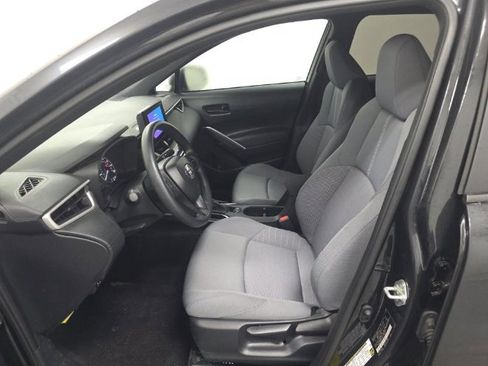 Used 2024 Toyota Corolla Cross S image 7