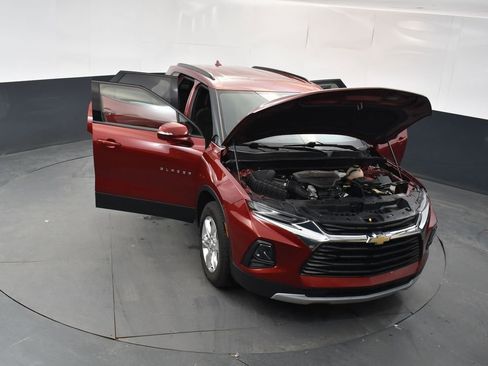 Used 2020 Chevrolet Blazer LT image 17