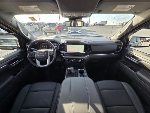 Used 2025 GMC Sierra 1500 SLT w/ SLT Premium Package image 25