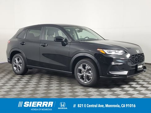 New 2026 Honda HR-V LX image 1