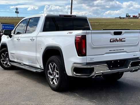 Used 2024 GMC Sierra 1500 SLT w/ SLT Premium Plus Package image 12