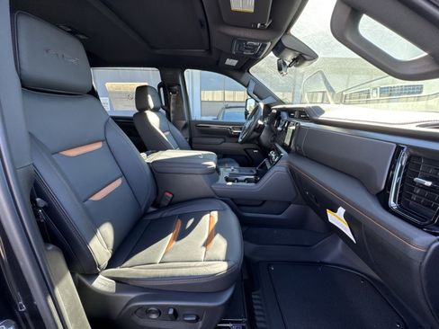 New 2026 GMC Sierra 2500 AT4 w/ AT4 Premium Plus Package image 28