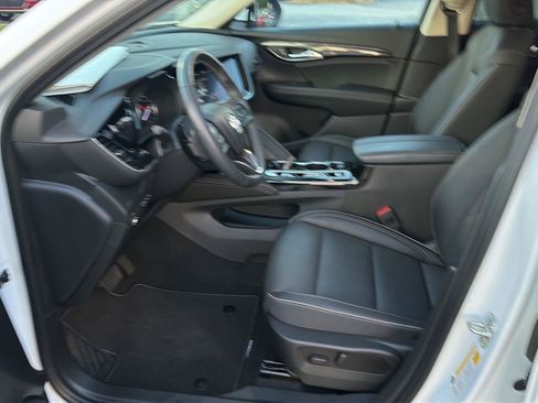 Used 2023 Buick Envision Essence w/ Technology Package I AWD/4WD image 10