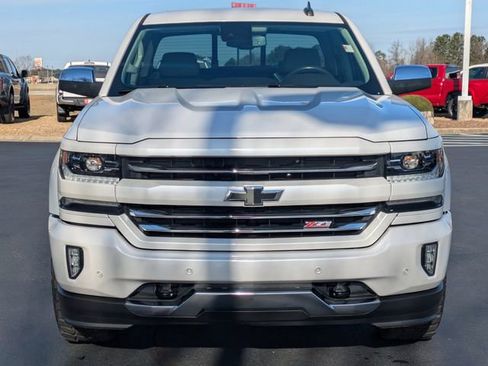 Used 2018 Chevrolet Silverado 1500 LTZ Z71 w/ LTZ Plus Package image 9