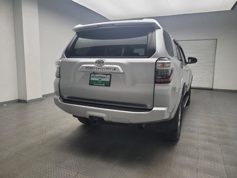 Used 2019 Toyota 4Runner SR5 image 7