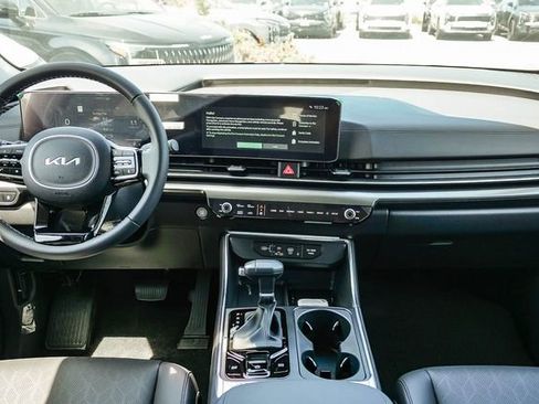 New 2026 Kia Carnival SX FWD image 15