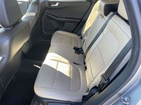 Certified 2022 Ford Escape SEL w/ Technology Package image 12