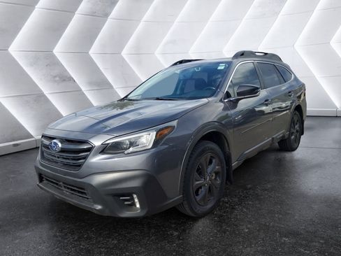 Used 2022 Subaru Outback Onyx Edition XT AWD/4WD image 3