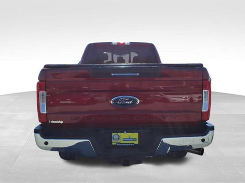 Certified 2018 Ford F250 XLT w/ XLT Premium Package image 7