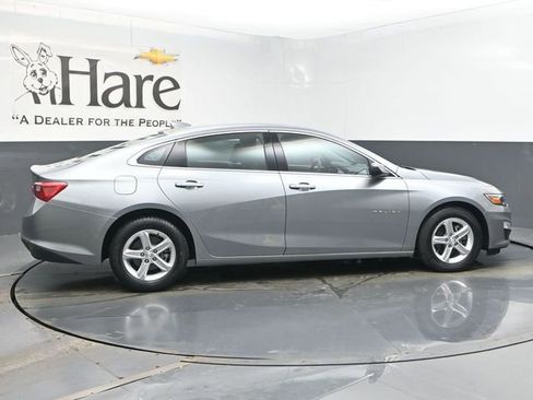 Used 2024 Chevrolet Malibu LT image 35