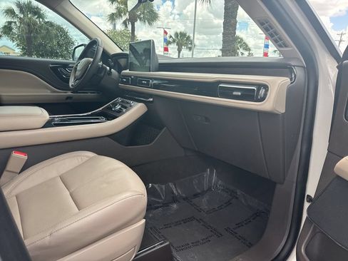 Certified 2023 Lincoln Aviator Reserve w/ Equipment Group 201A RWD image 25