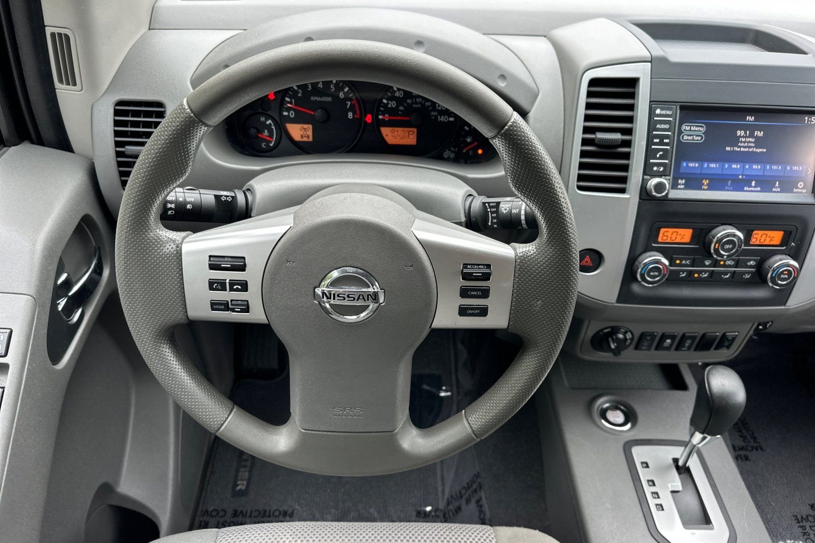 Used 2020 Nissan Frontier SV AWD/4WD image 15