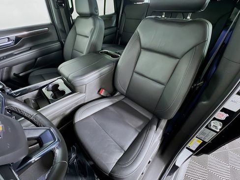 Used 2025 Chevrolet Tahoe LT image 21