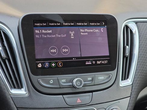 Used 2019 Chevrolet Malibu LT image 13