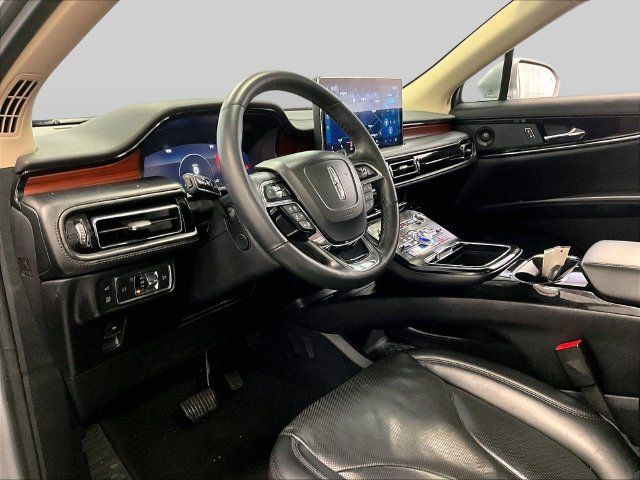 Used 2021 Lincoln Nautilus Reserve w/ Equipment Group 201A AWD/4WD image 12