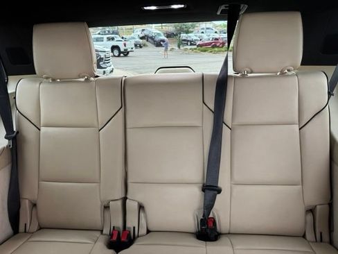 Certified 2021 Cadillac Escalade Premium Luxury w/ Driver Assist Tech Package AWD/4WD image 18