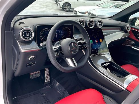 Used 2026 Mercedes-Benz GLC 300 4MATIC image 18