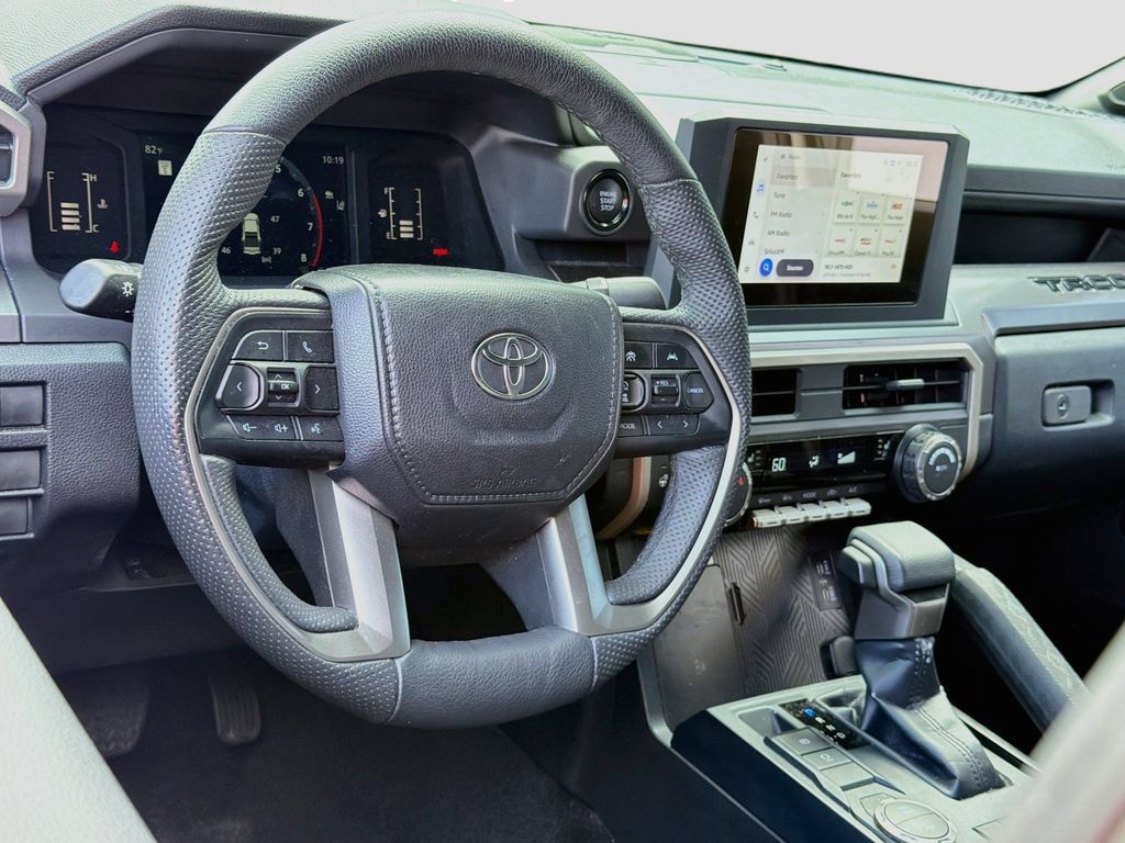 Used 2025 Toyota Tacoma SR5 RWD image 10