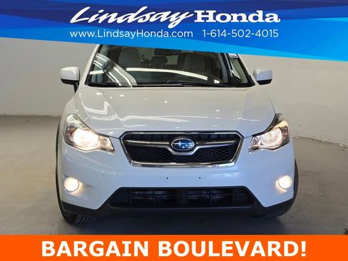 Used 2014 Subaru Crosstrek 2.0i Premium w/ Moonroof Package image 2