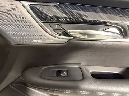 Used 2023 Cadillac XT6 Premium Luxury w/ Technology Package FWD image 31